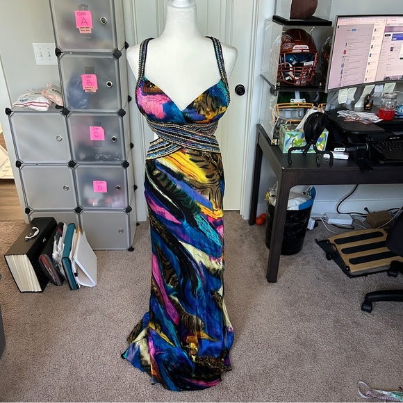 La Femme Maxi Silk Multicolor Backless Sequin Gown Dress Size 6 - Picture 2 of 16
